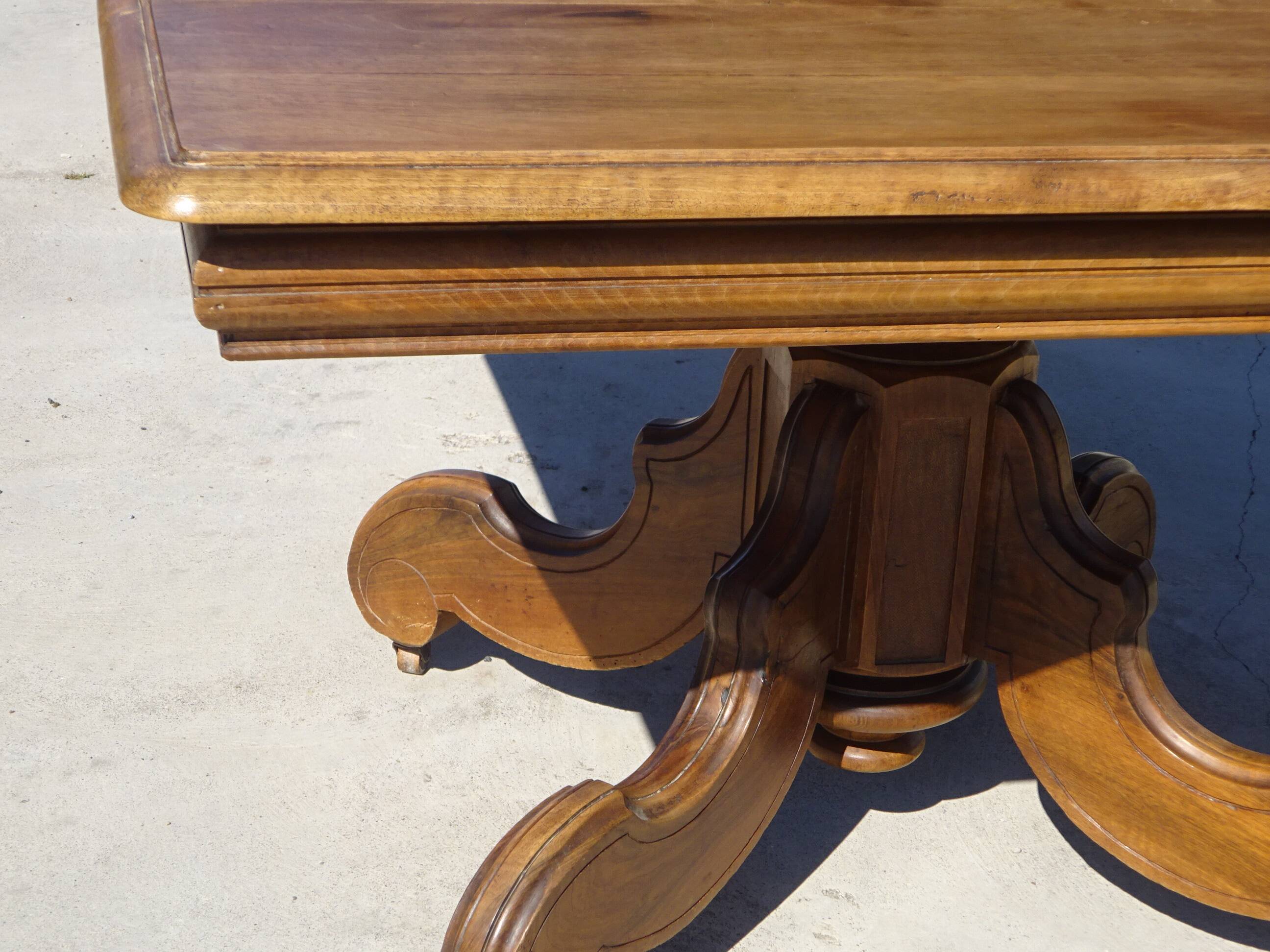 Square dining table, central leg, seats 8