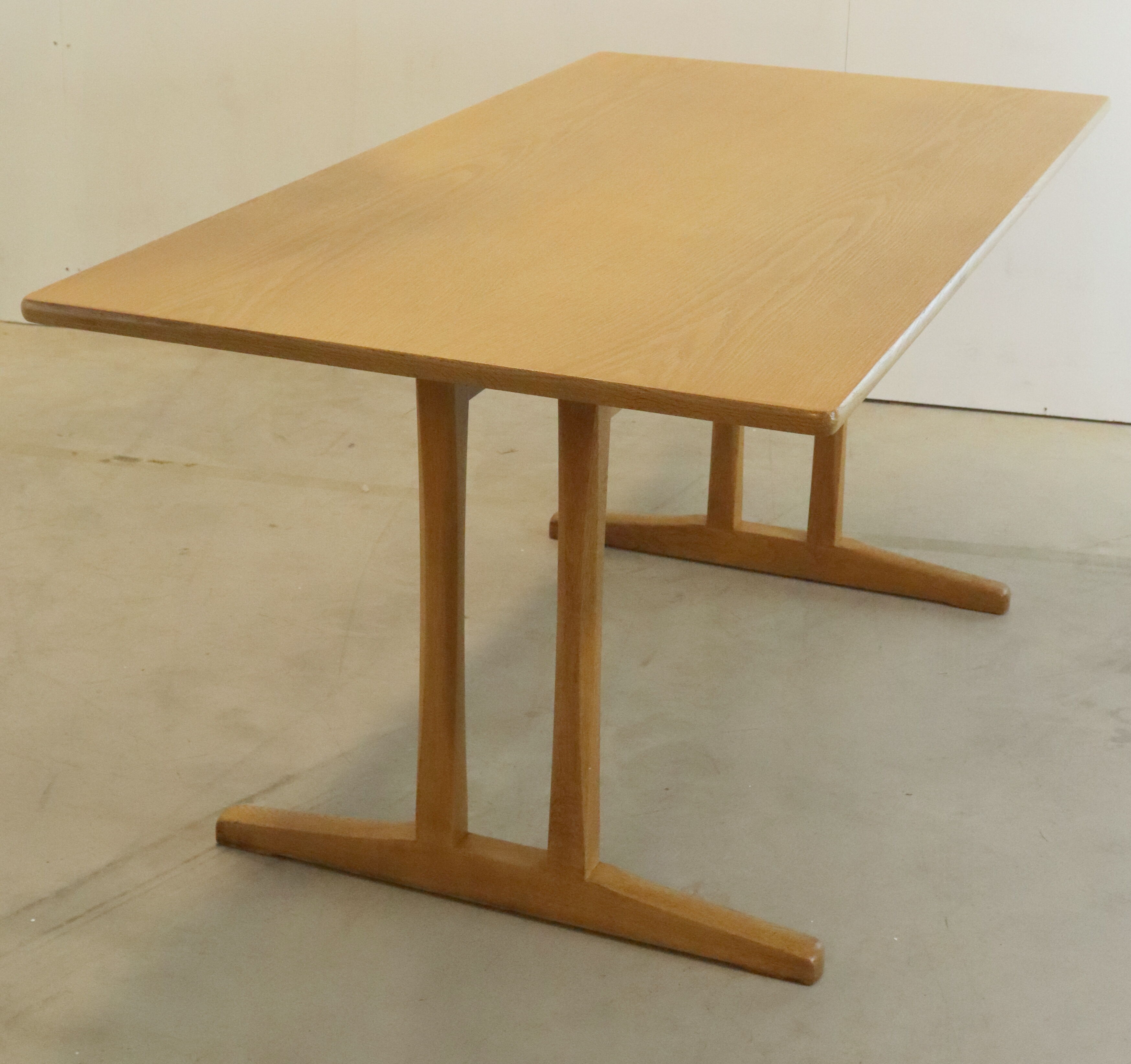 Dining table by Børge Mogensen, FDB Mobler Shaker 'Vittarp'