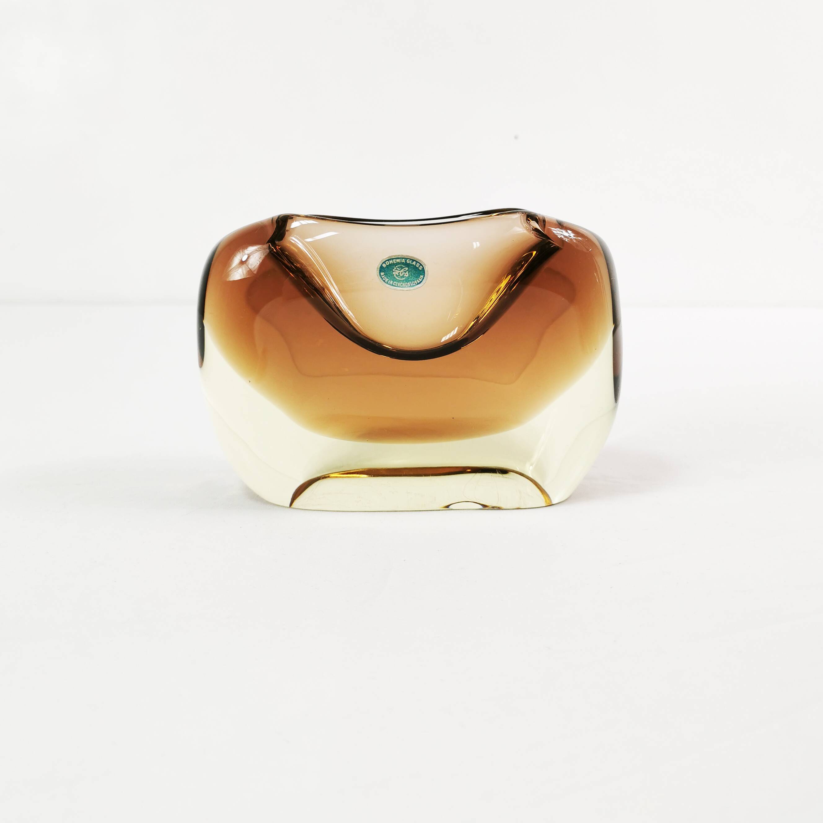 Bohemian Art Glass ashtray, Železný Brod (ZBS), designed by Miloslav Klinge