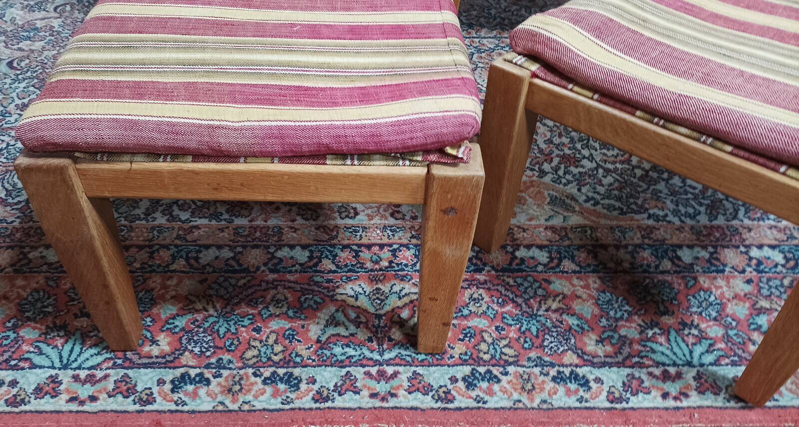 Banquette vintage 2 places et repose-pieds en chêne