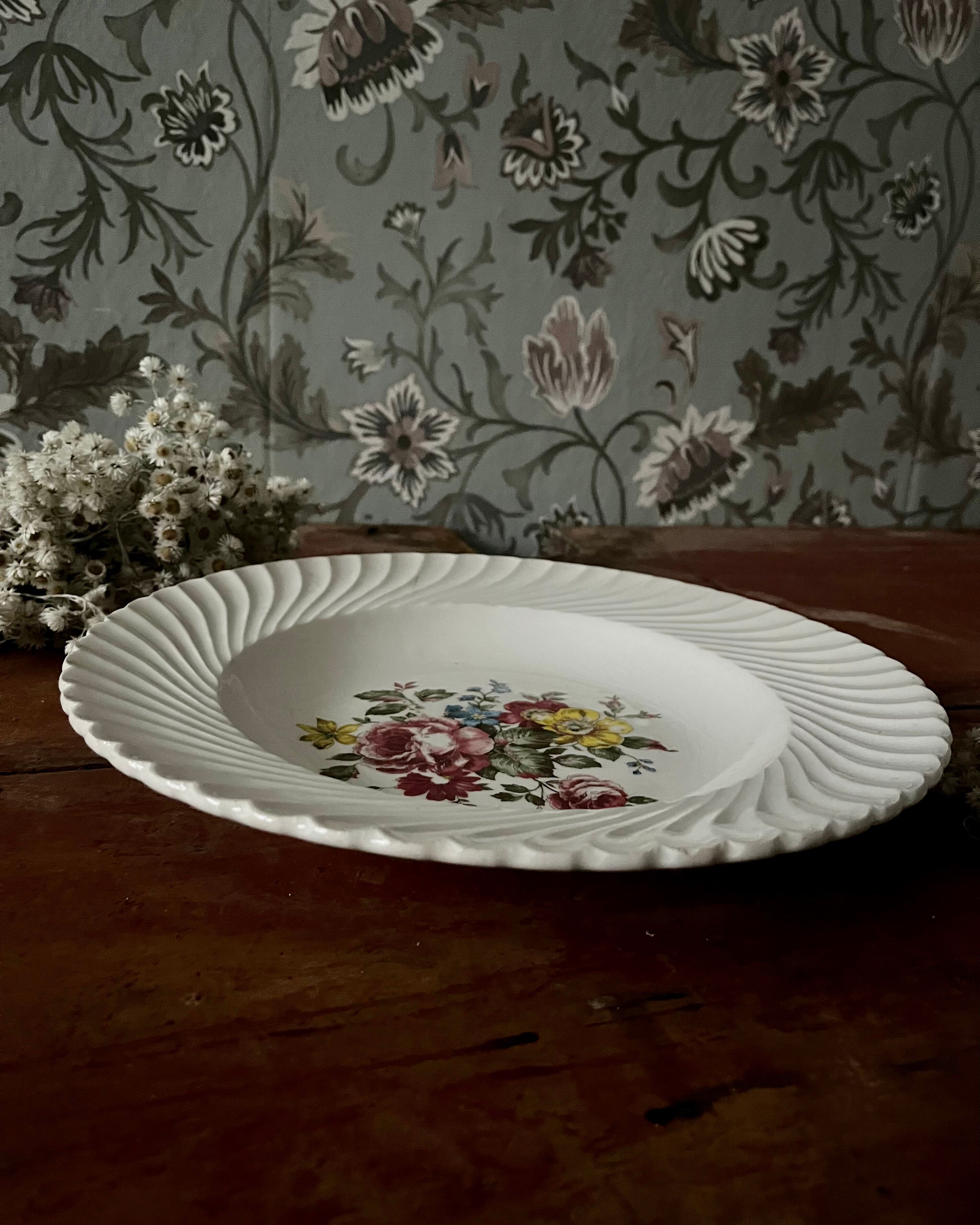 Shallow round plate Luneville Tradition