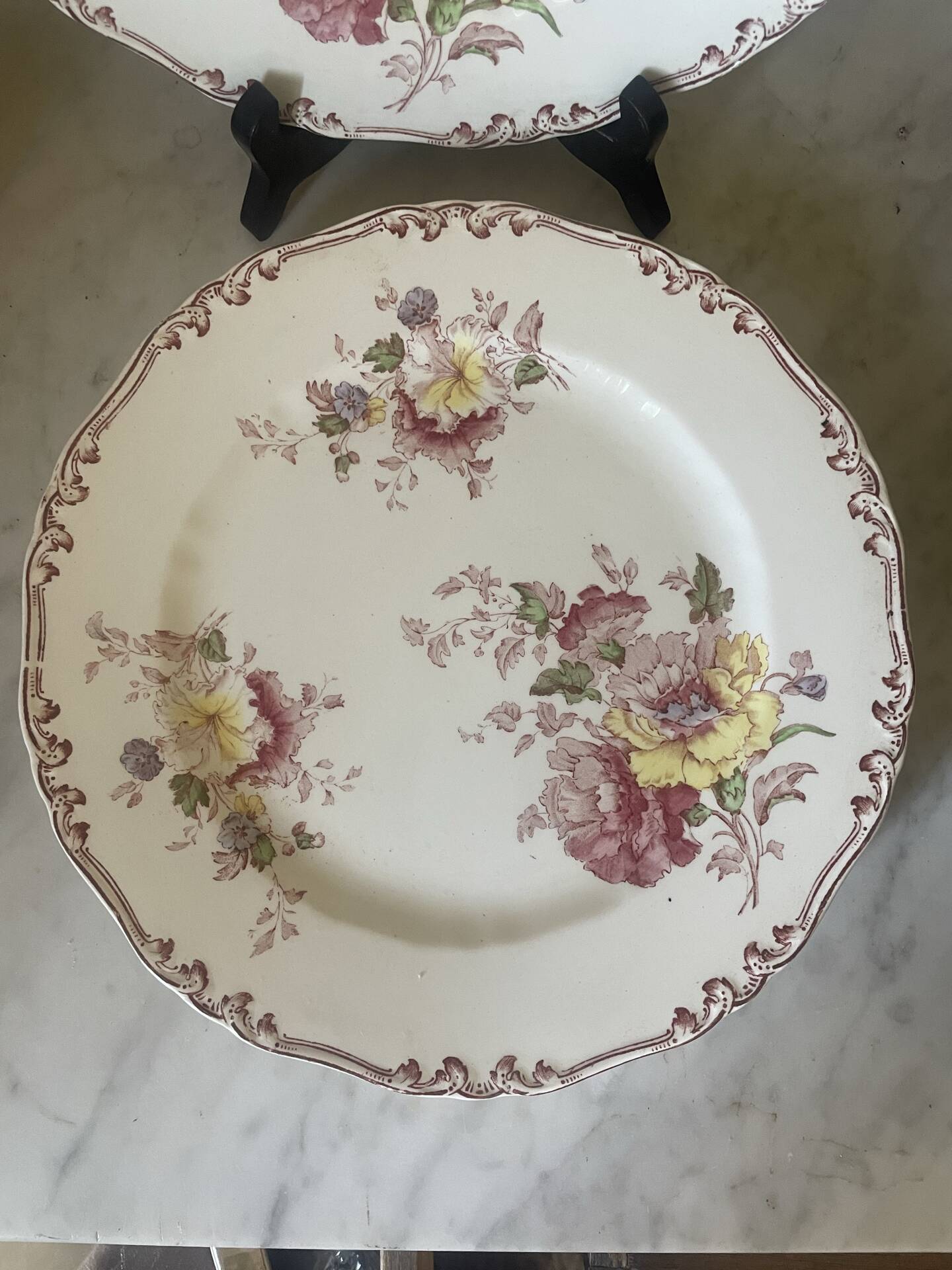 Set of five old flat plates Bisto England Model Anson Sp