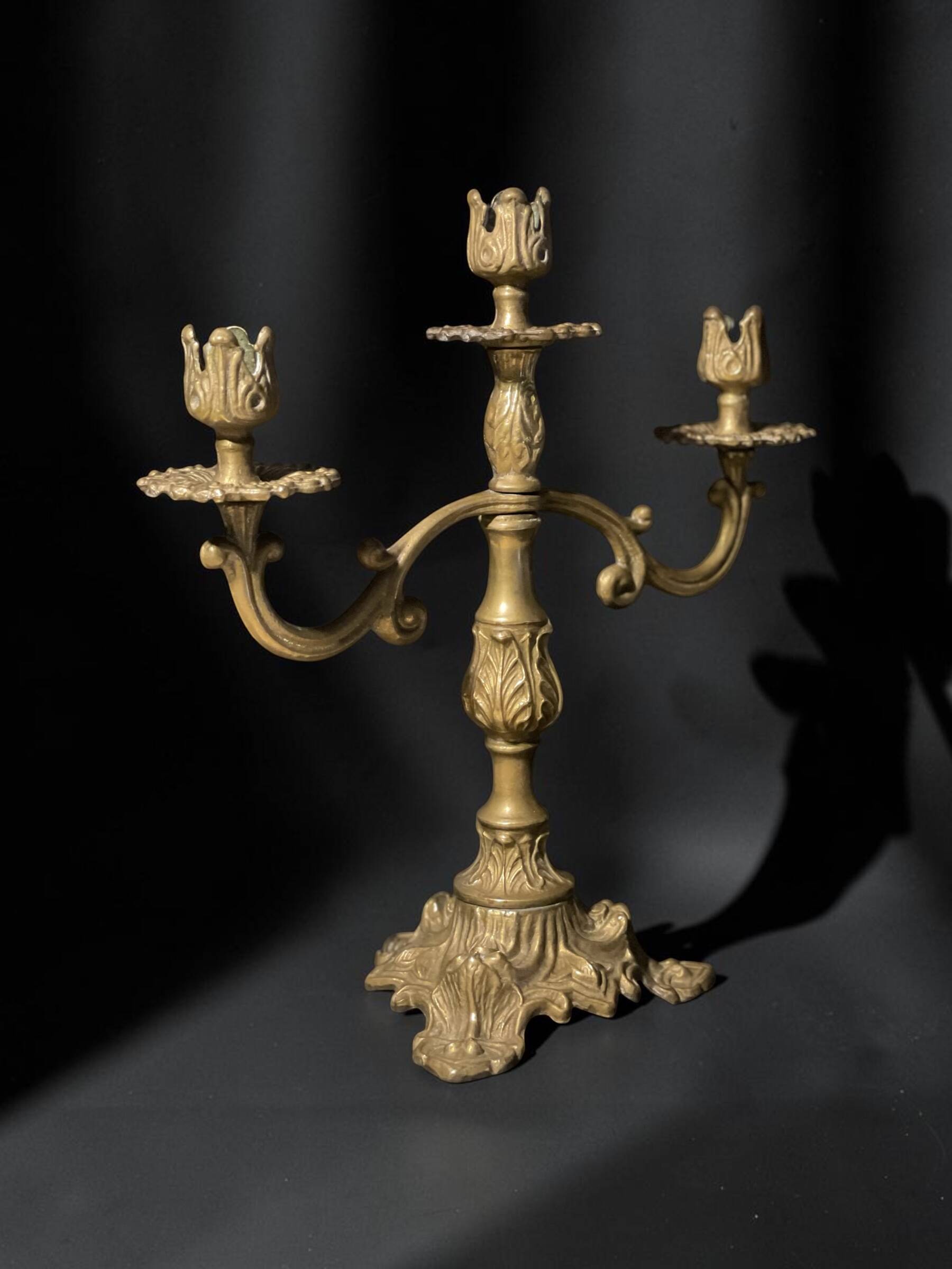 Pair of Napoleon III candelabra in brass, 19th century