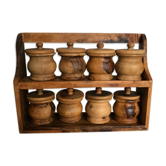 Spice shelf and olive wood pots
