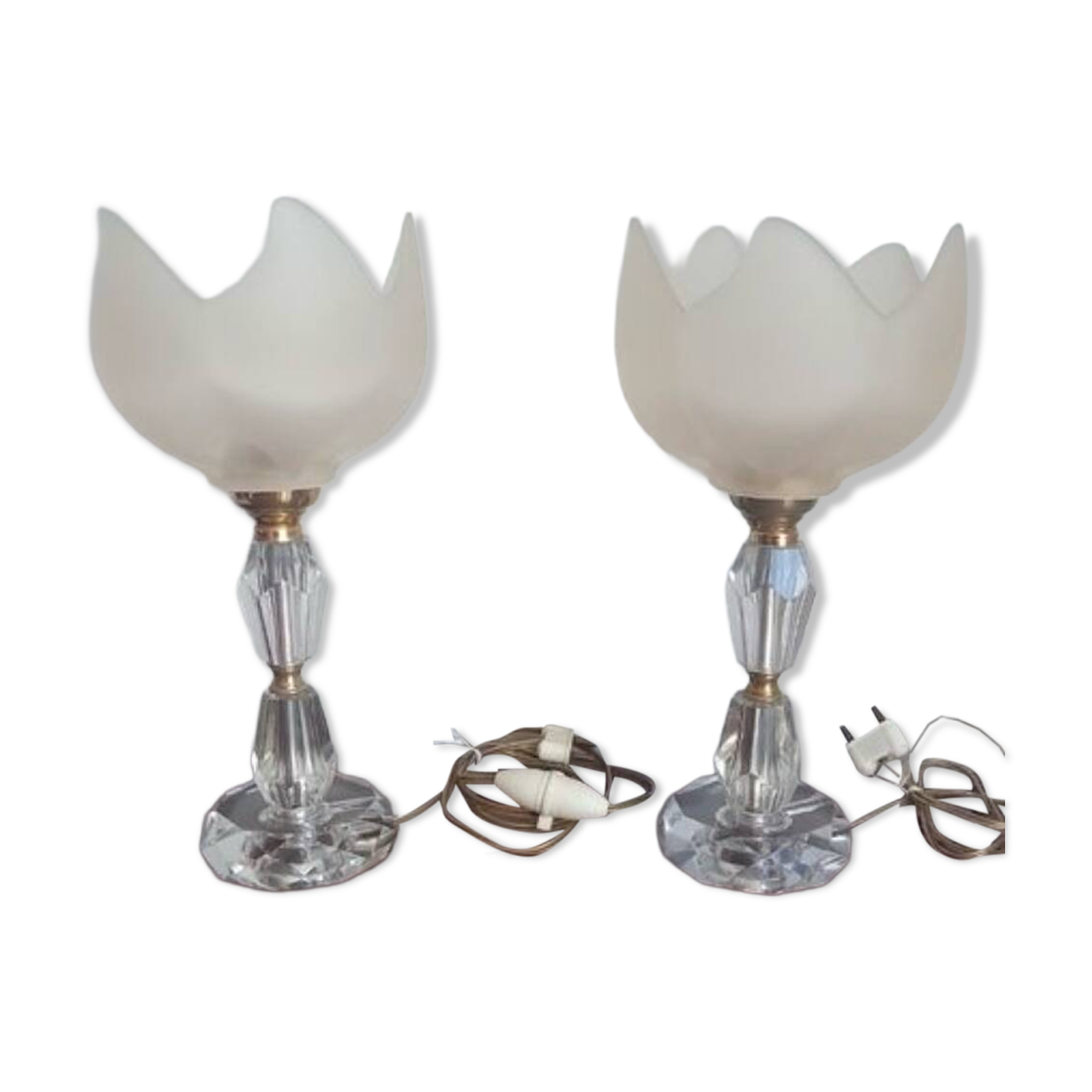 Pair of vintage table lamps in cut crystal and glass tulip.