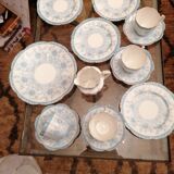 Milton Chocolate Service and Cake Service