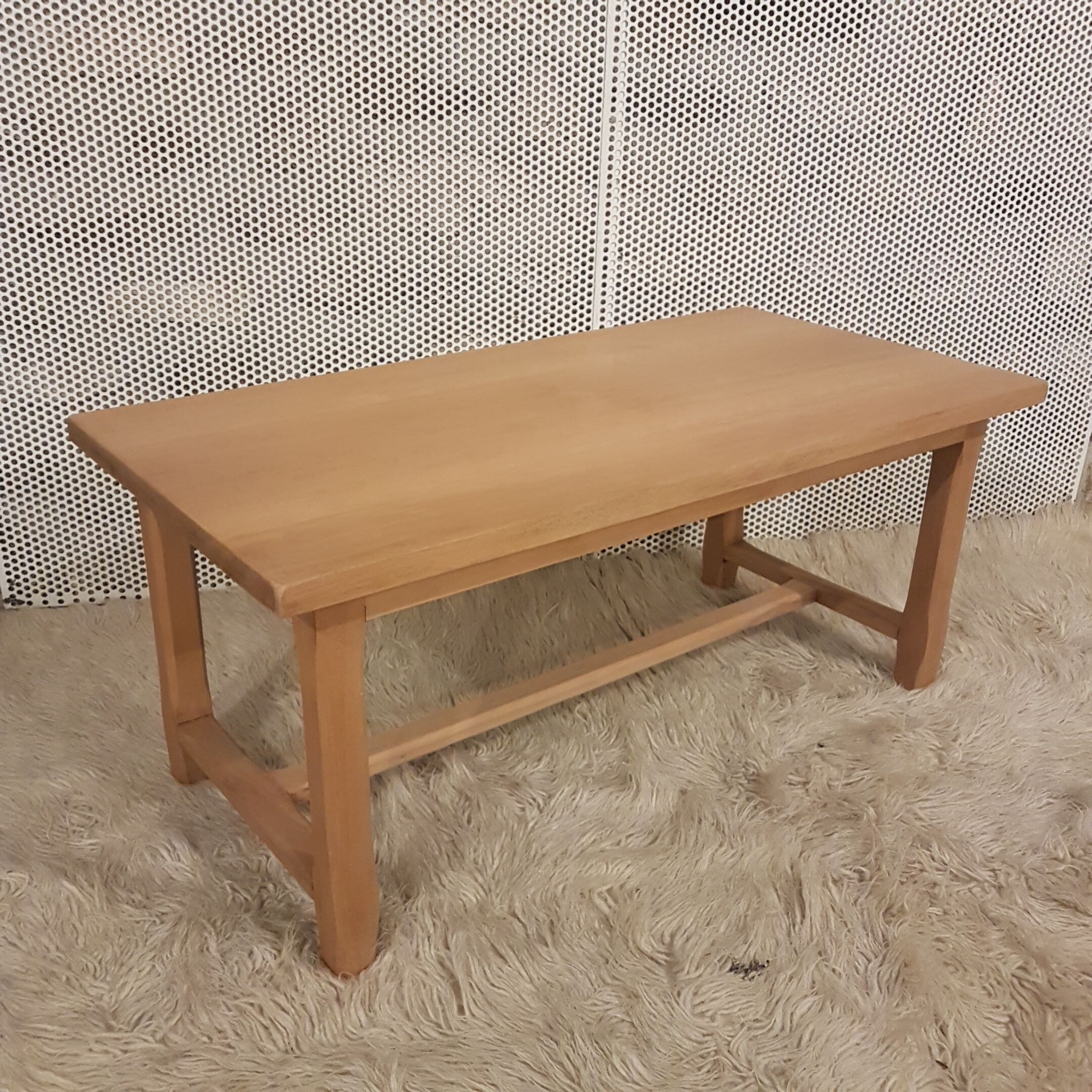 Low farm table in waxed solid wood