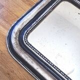 Ancien miroir Louis Phillipe, argenté à la feuille d'argent.