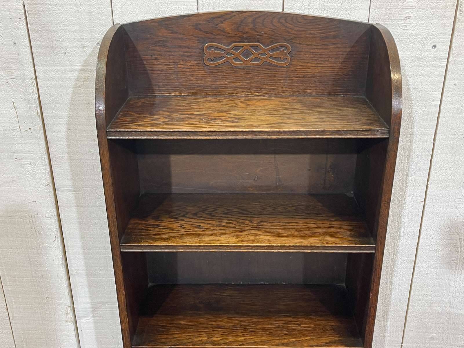 1930s English oak shelf