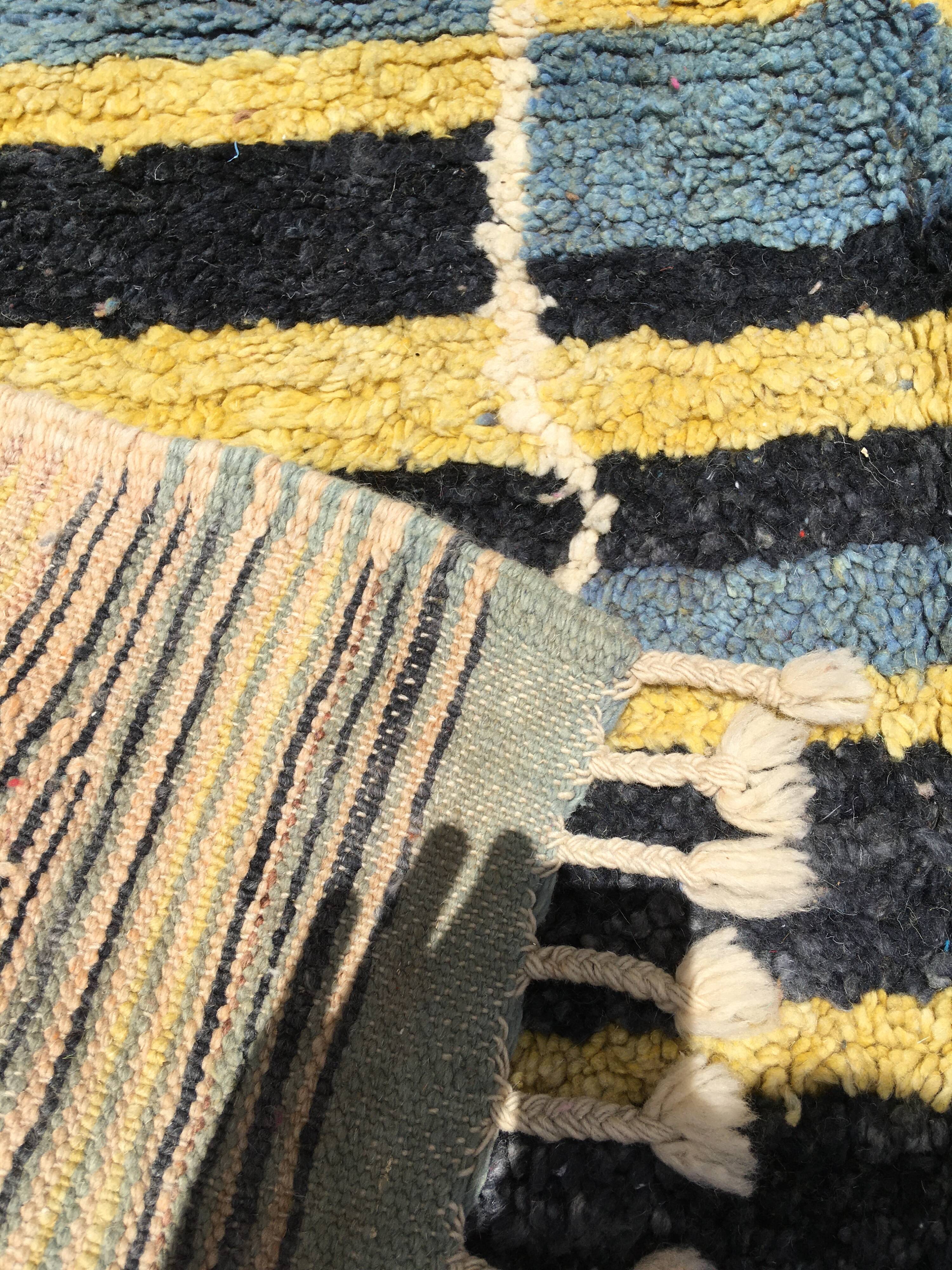 Boujaad Berber rug 247 x 150 cm