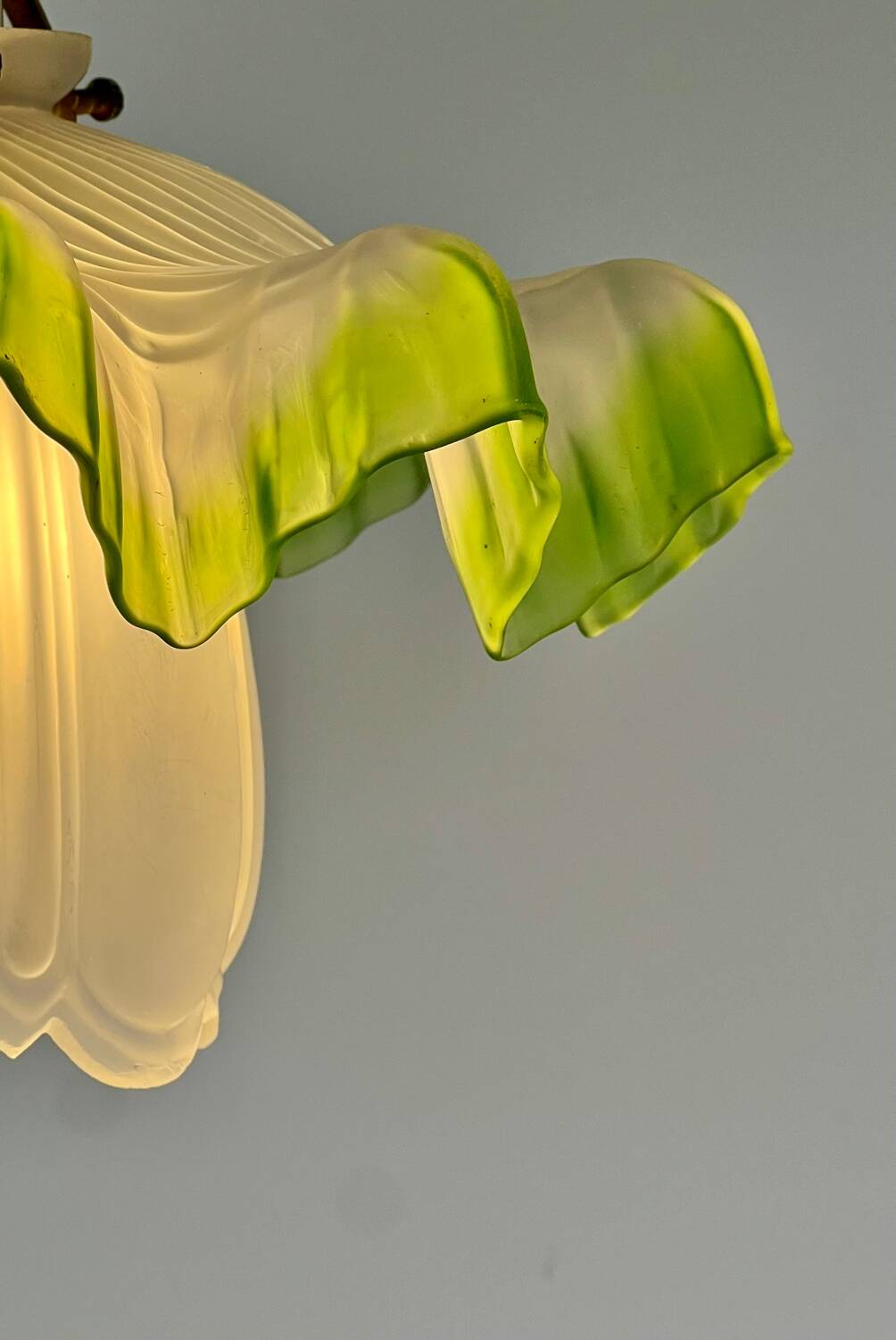 Suspension vintage opaline plissée verte et tulipe verre art déco