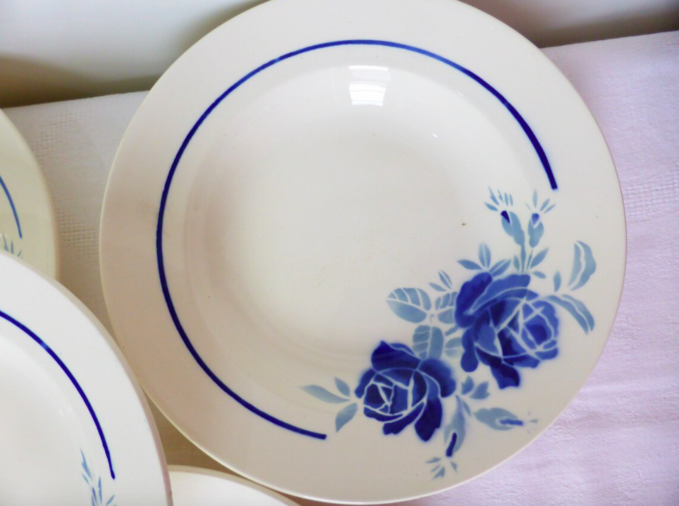 Set of 5 vintage flat plates from Grimaud Strasbourg, Poitiers model, porcelain