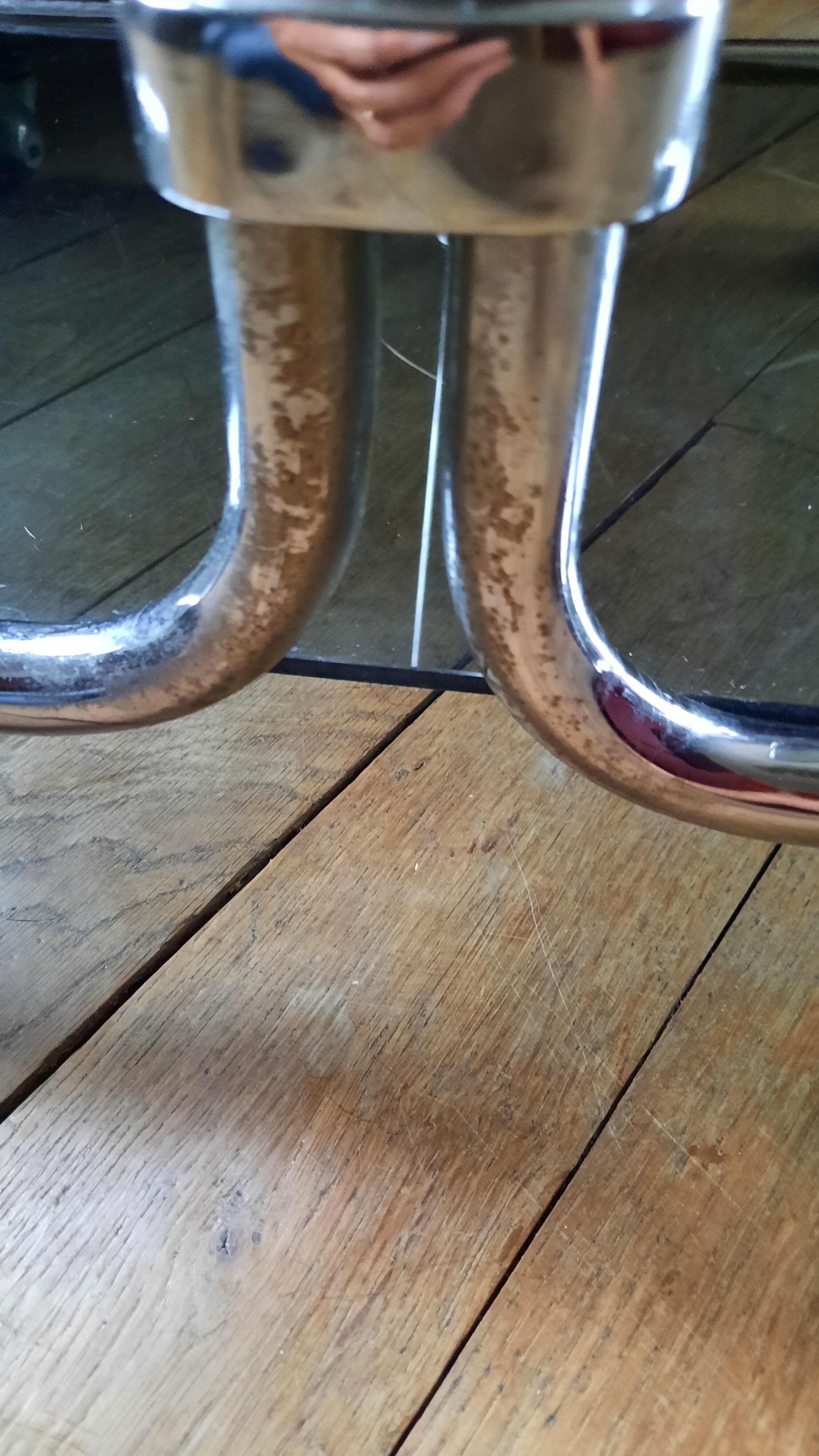 Vintage chrome metal wheel service