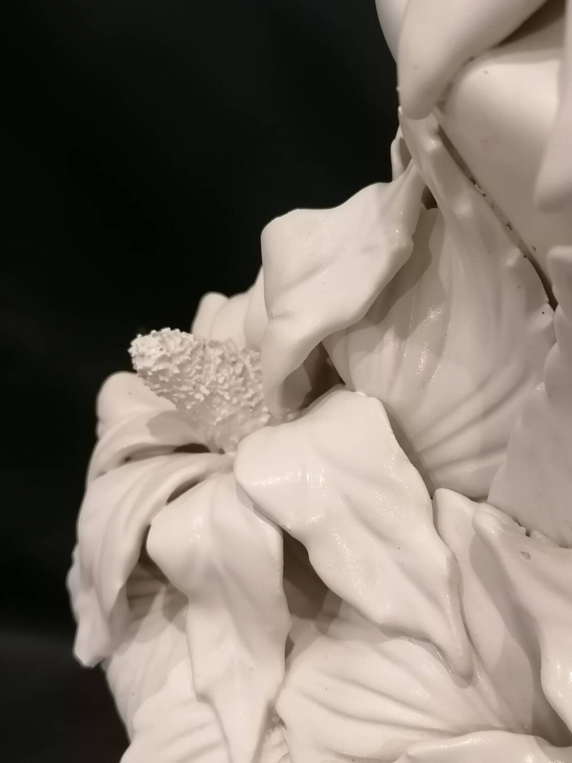 Large ceramic lamp from Manises with floral decoration  
-Circa 1960/1970