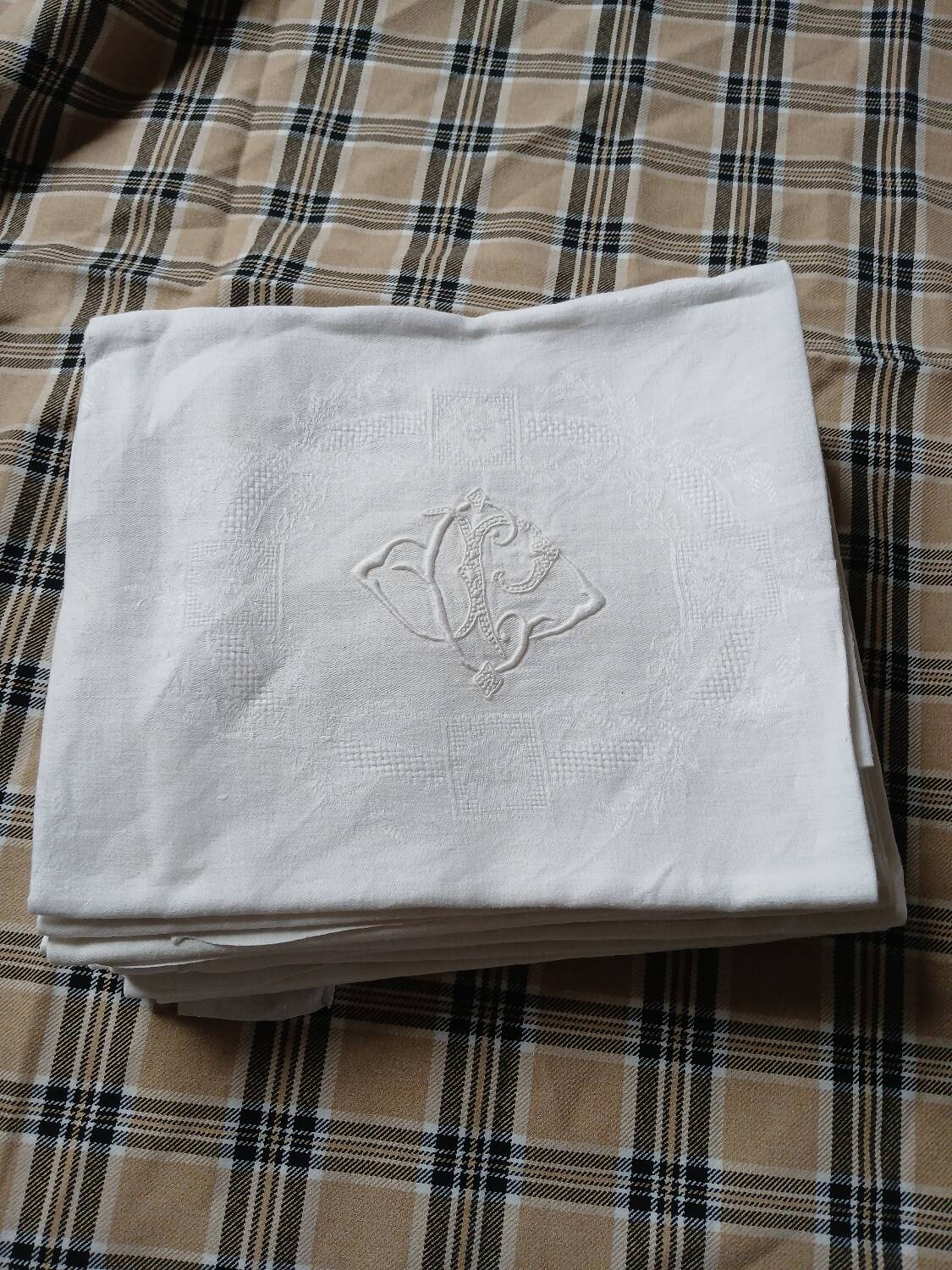 11 antique linen napkins