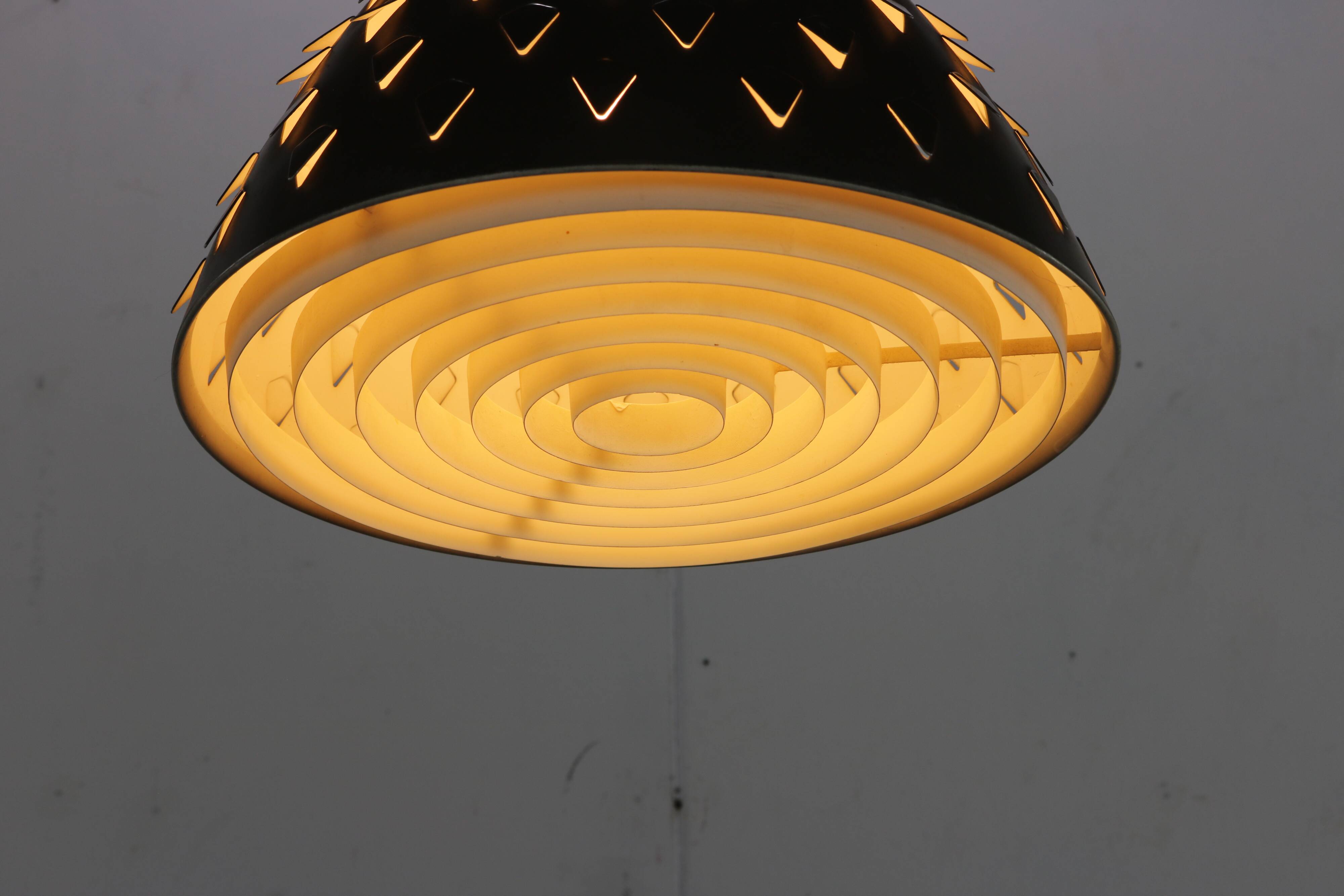 Special Philips pendant lighting