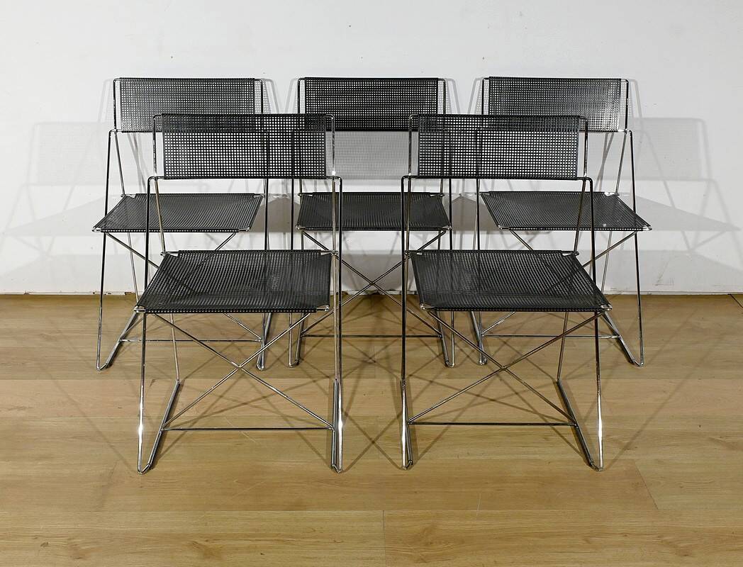 Suite of 5 Nuova X Line Omli Chairs for Magis, by Niels Joergen Haugesen – 1980