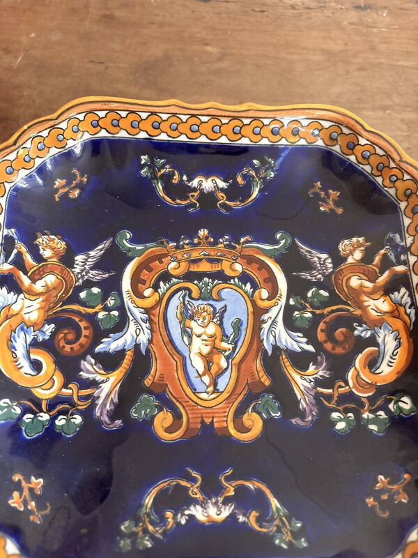 Assiette Plat Coupe Corbeille Faïence Gien Modèle Renaissance Ange Angelot
