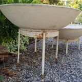 2 basins of garden