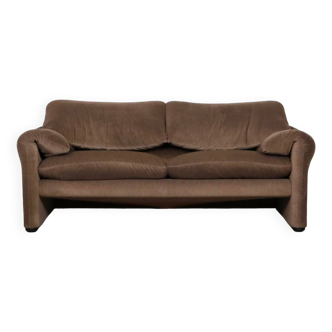 Cassina Maralunga Two Seater Sofa In Brown Velvet By Vico Magistretti, 1970s