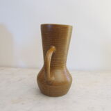 Sandstone pitcher