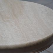 Petite table basse ronde travertin/bout de canapé années 80/90
