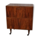Meuble vintage sur roulettes