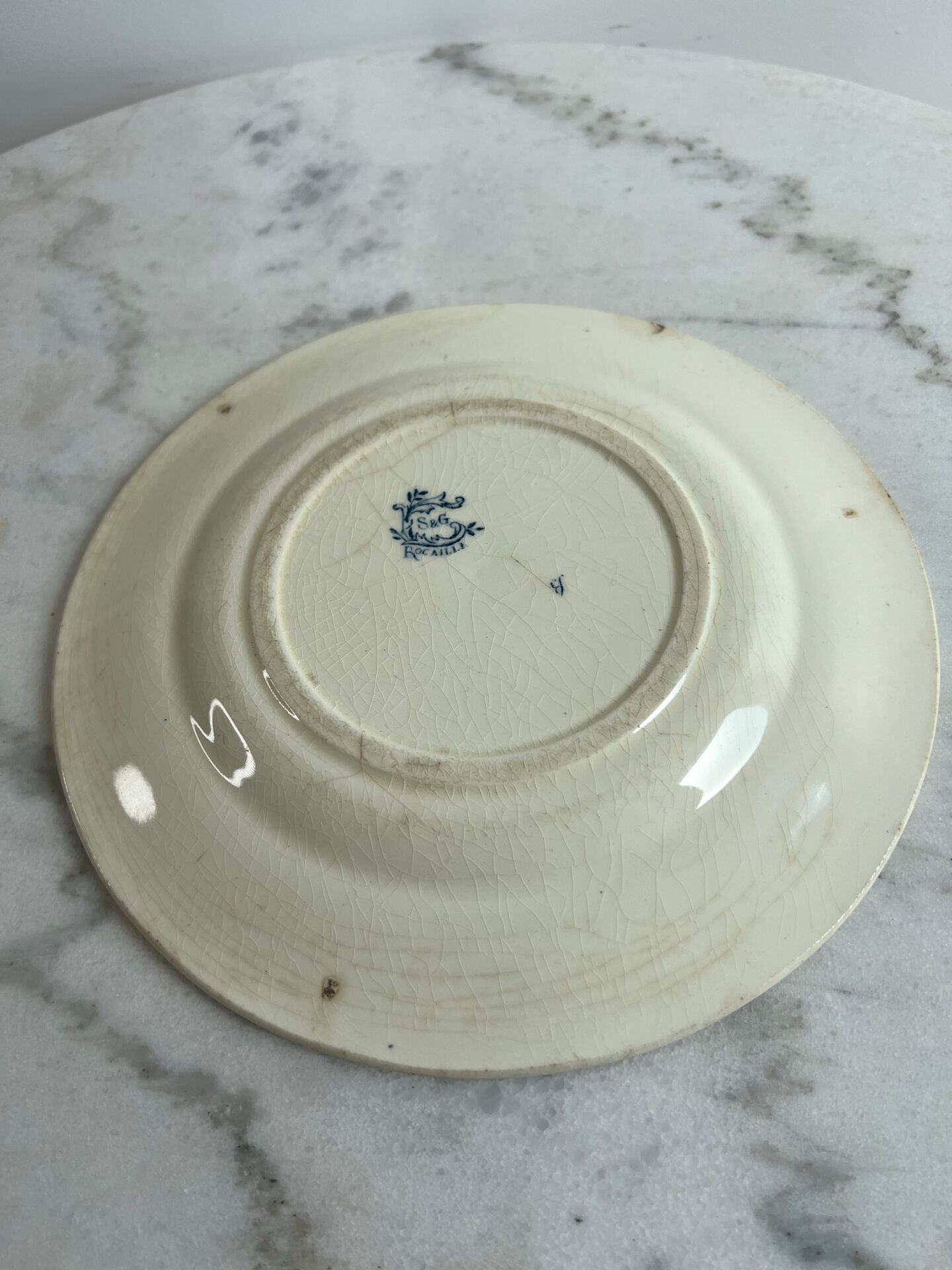 6 assiettes à dessert en terre de fer