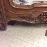 Standing man with door and ice