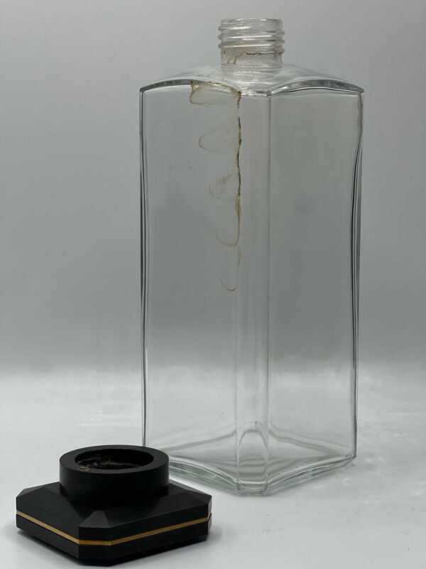 Bouteille de parfum Lanvin