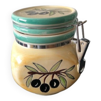 Ceramic olive pot