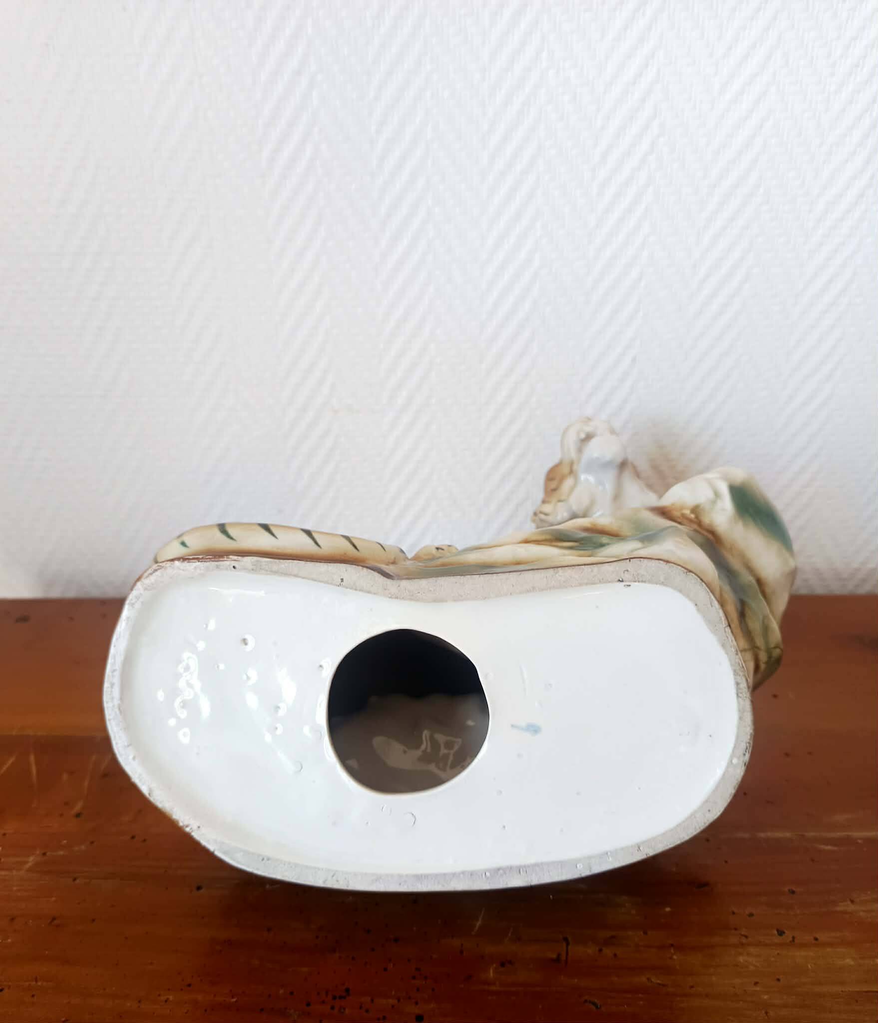 Ceramic tiger from around 1940 / 1950