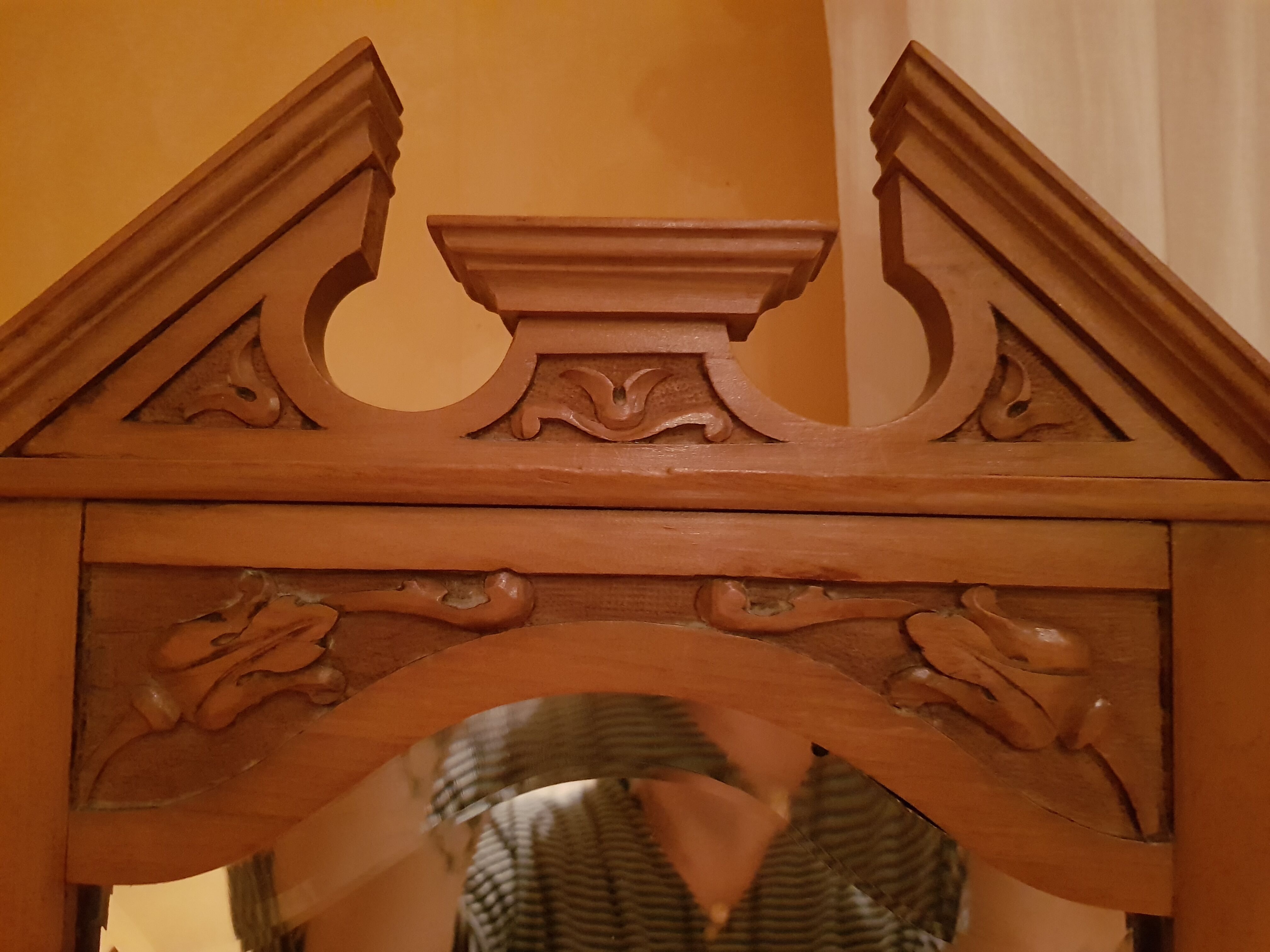 Dresser and his pitchpin triptych