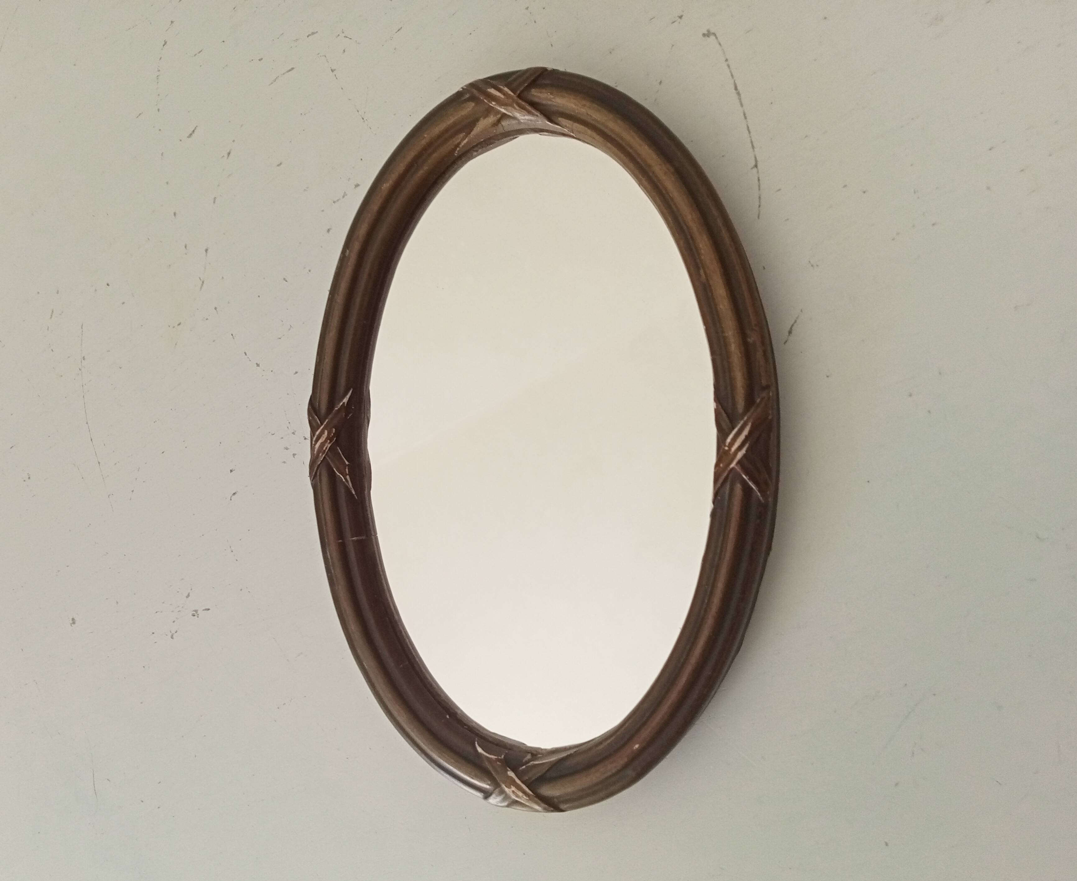 Vintage wooden mini mirror