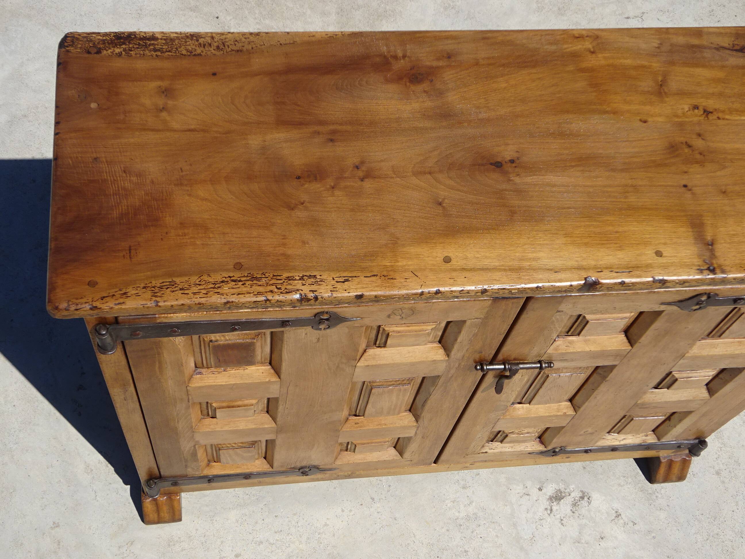 Shallow old Tuscan buffet
