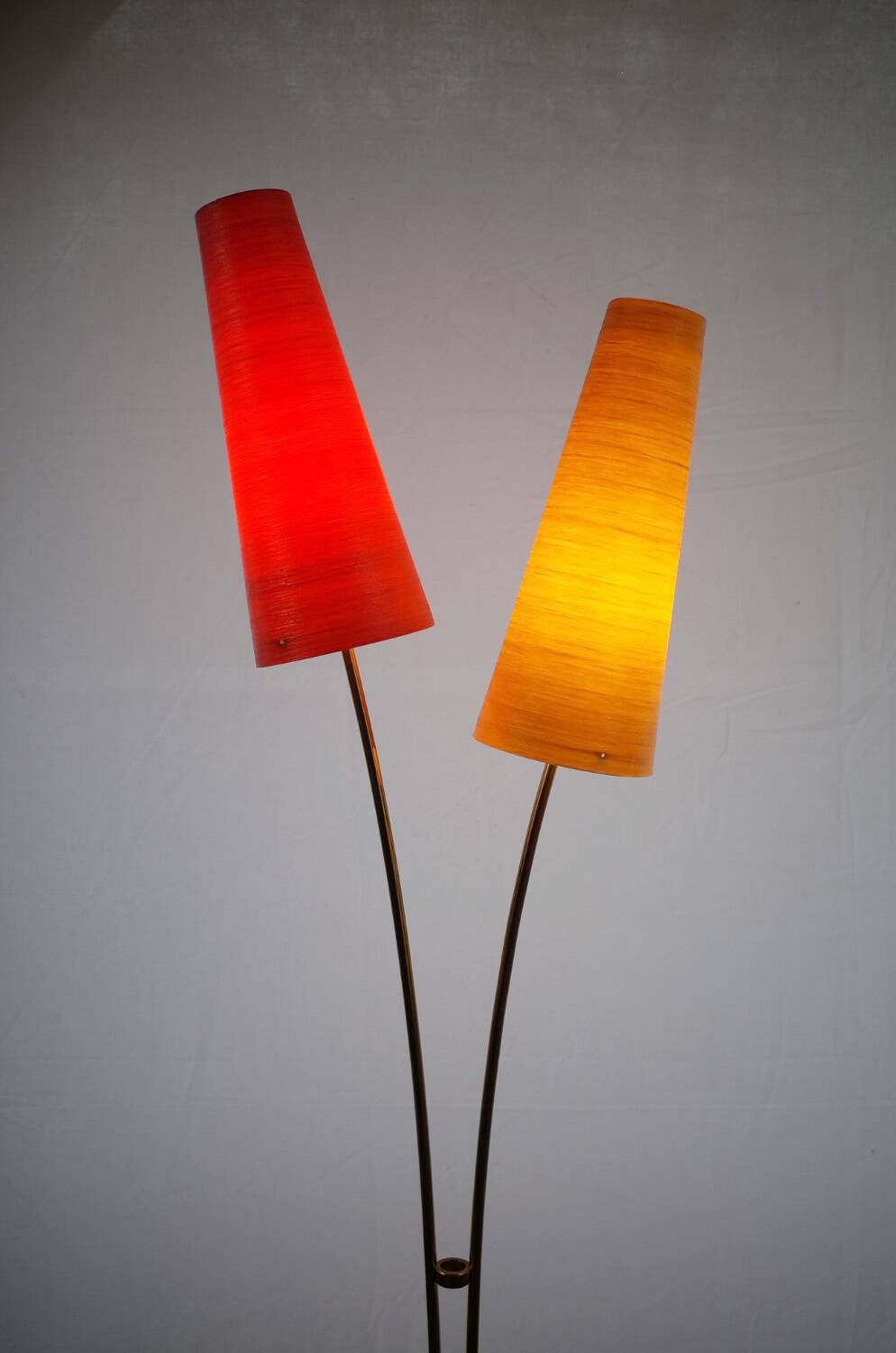 Vintage Stehlampe Cosack en fibre de verre Messing