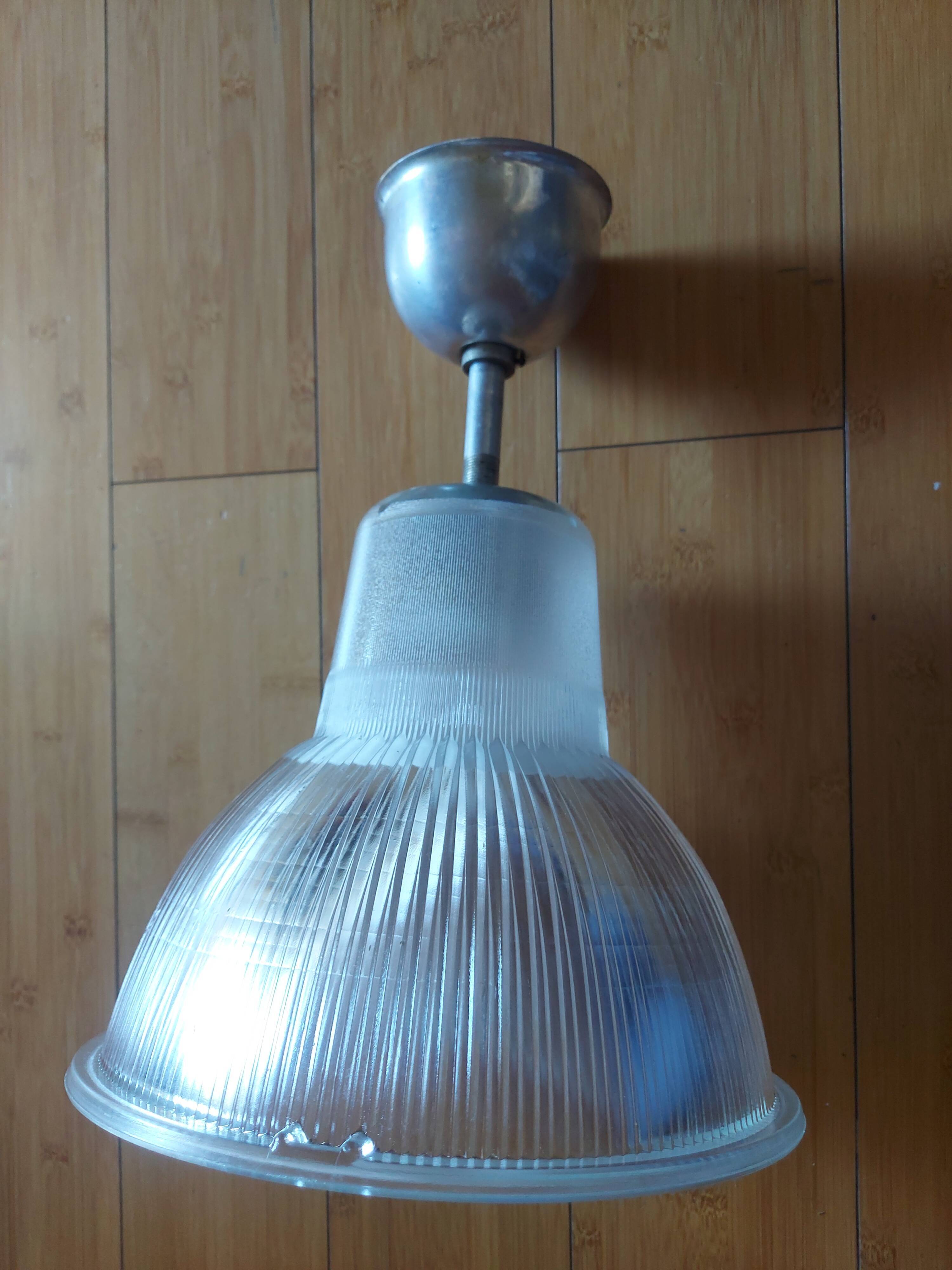 Suspension Holophane