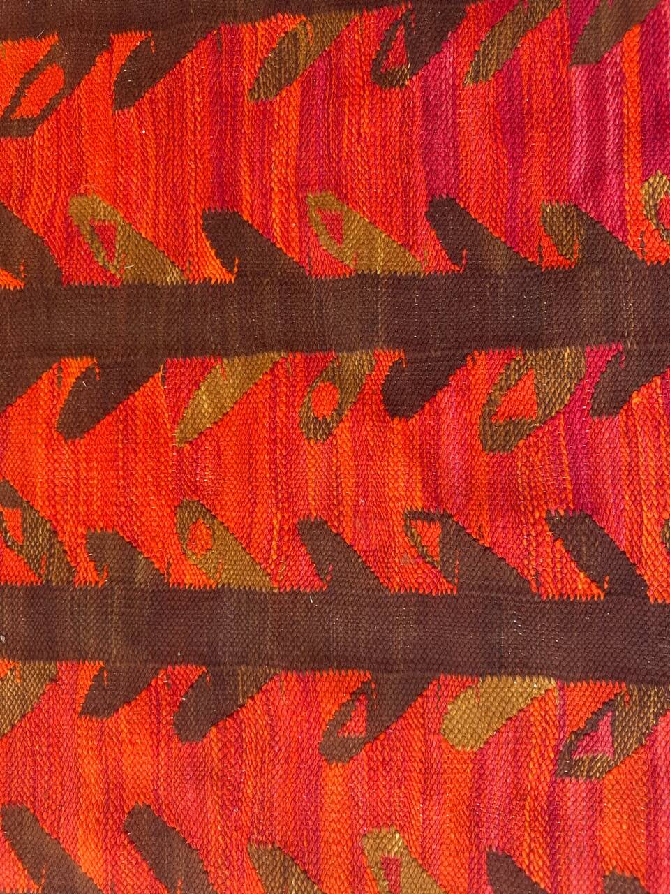 Vintage scandinavian rug from the 70s, hand-woven