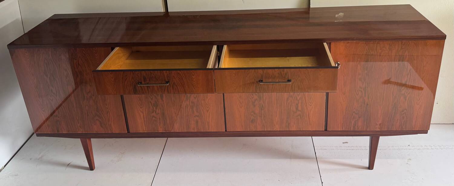 Scandinavian enfilade