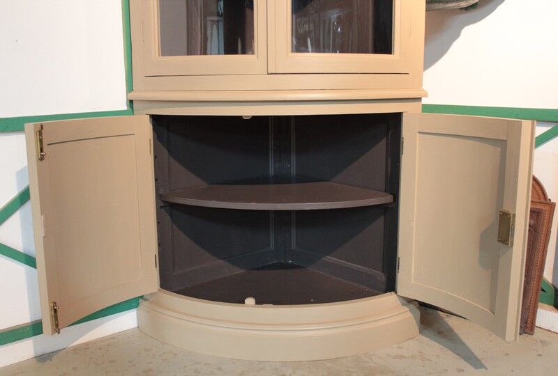 Furniture corner 2 painted body