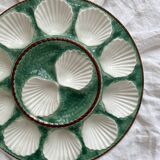 Round oyster or shell dish, vintage earthenware slip