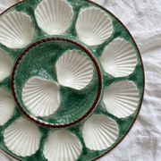 Round oyster or shell dish, vintage earthenware slip