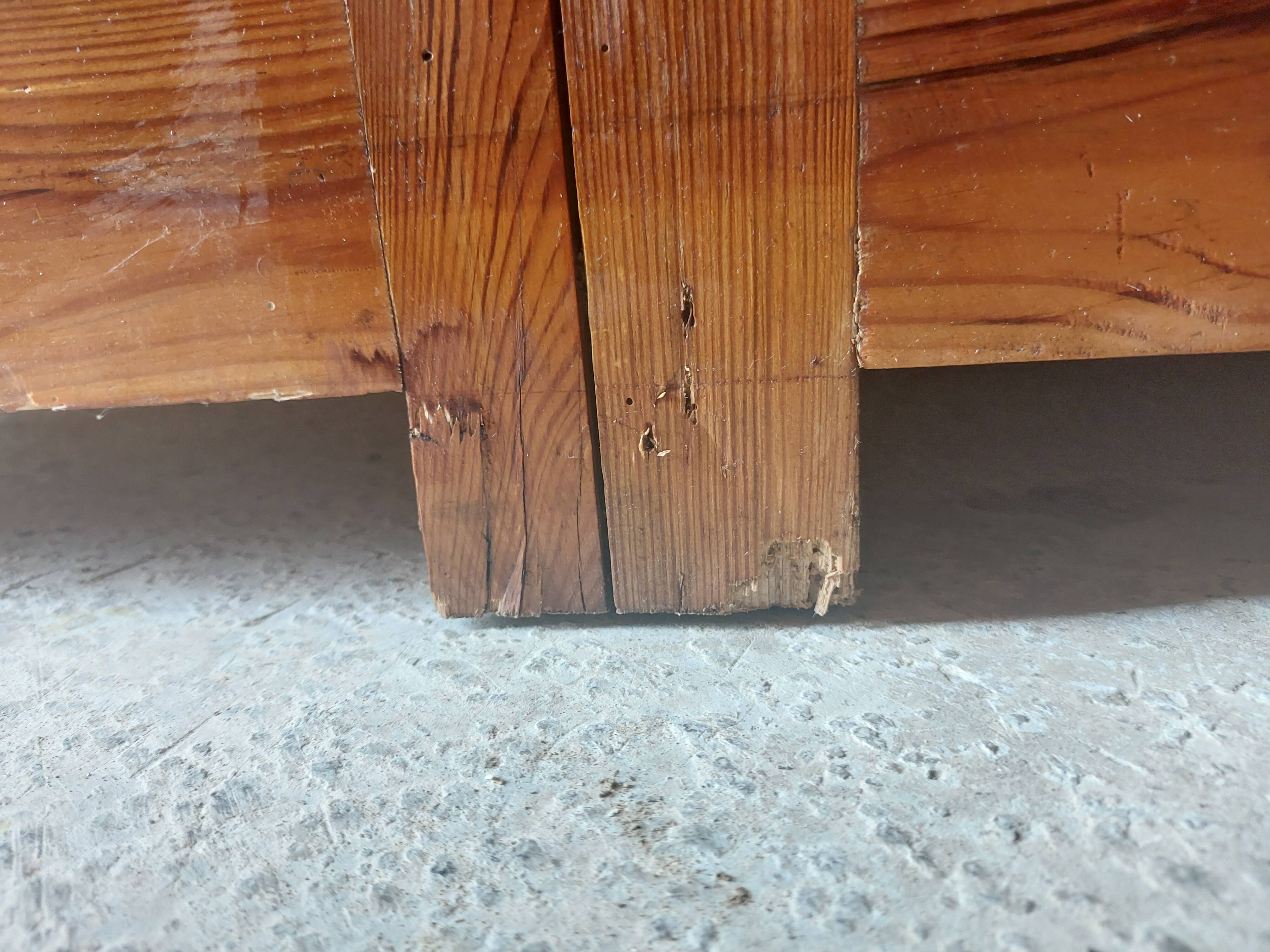 wardrobe, asymmetrical wardrobe