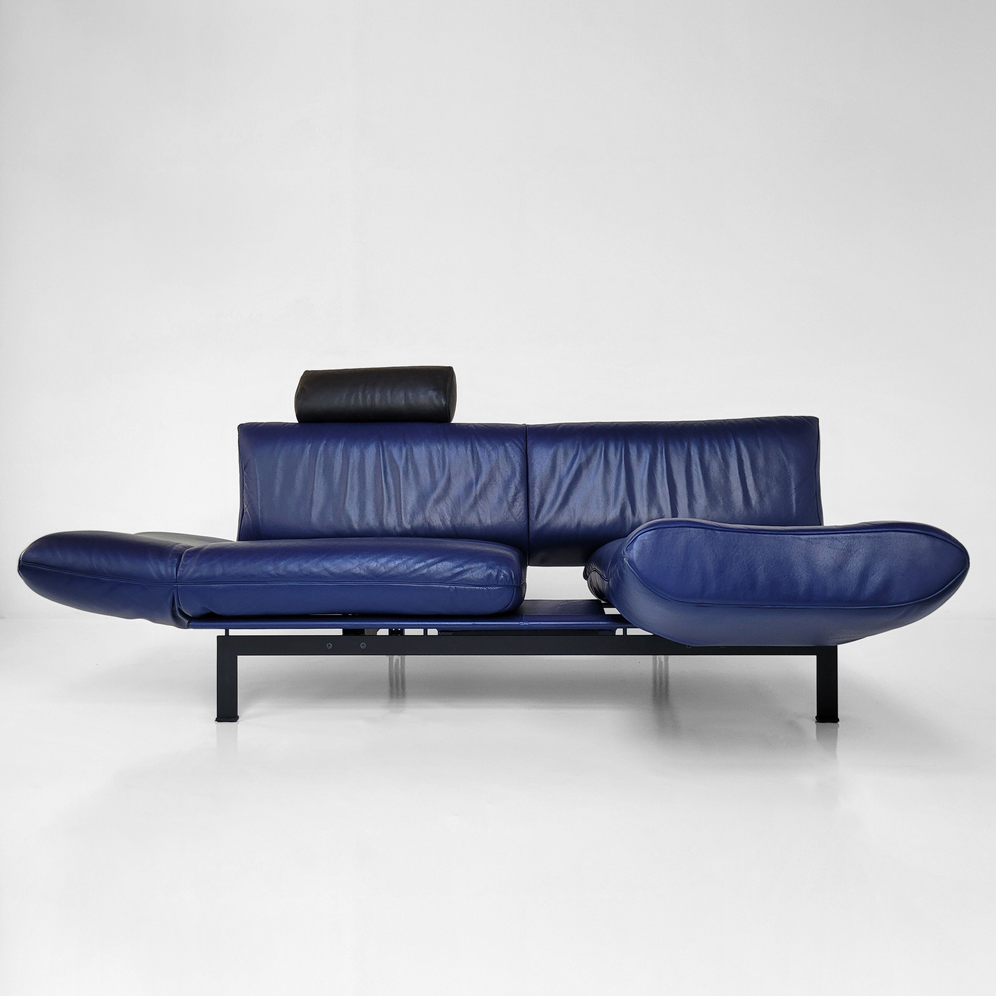 DS-140 sofa, by Reto Frigg for De Sede