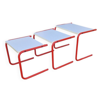 Vintage design nesting coffee table