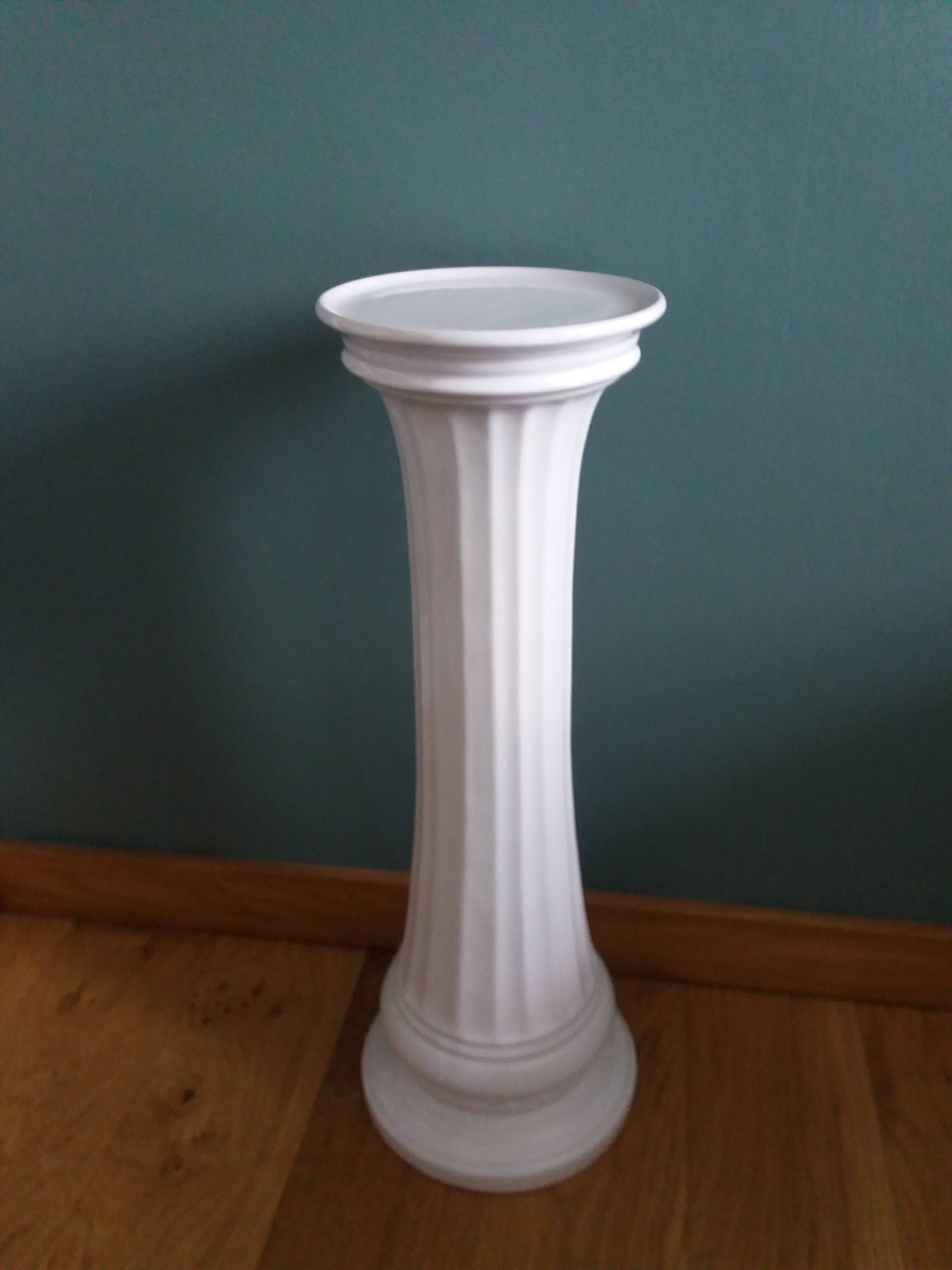 Ceramic column