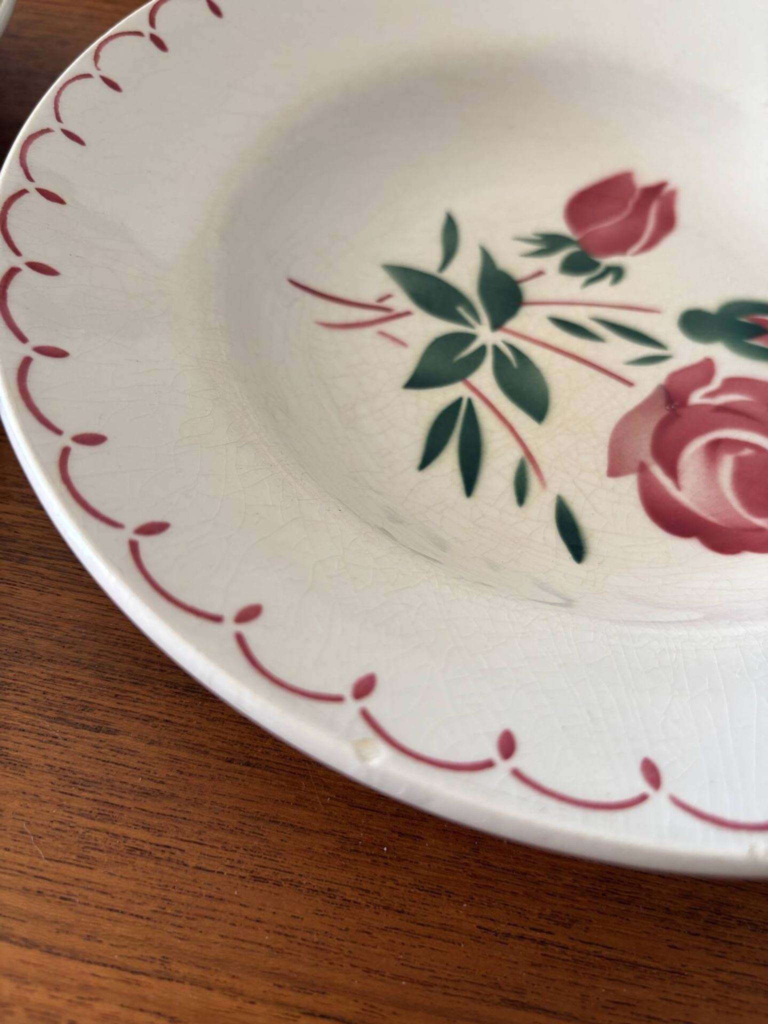 Set of 6 antique deep plates in earthenware • Red rose decoration