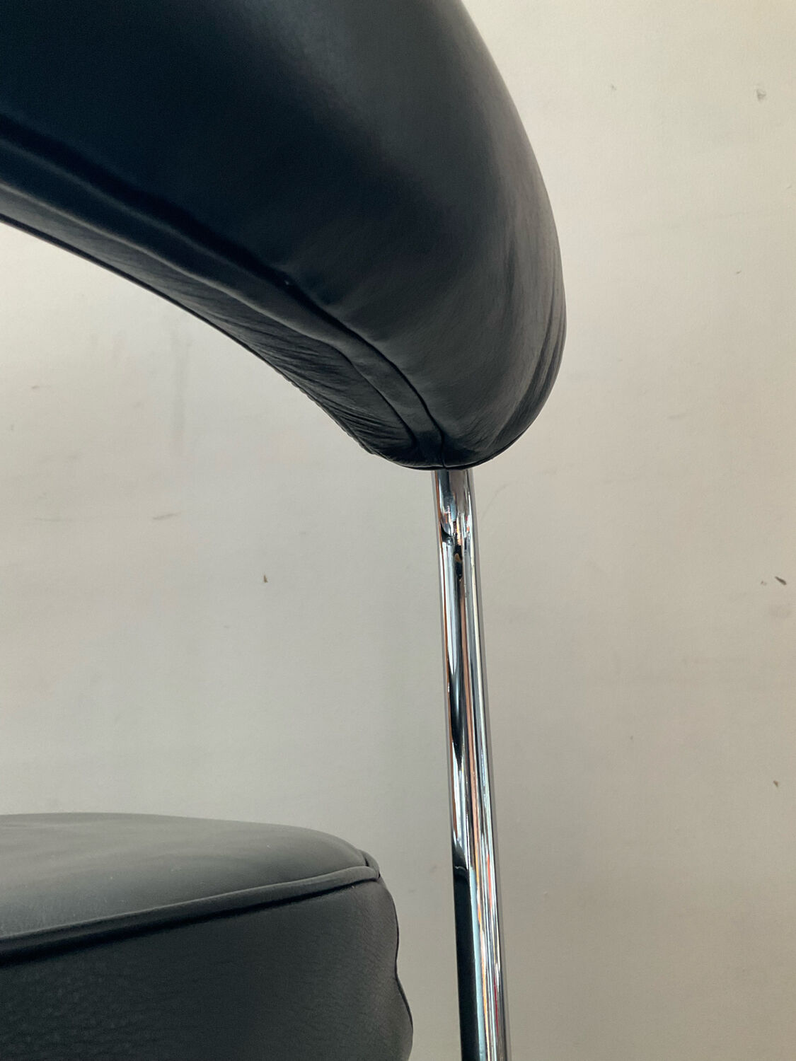 Swivel armchair of the 70