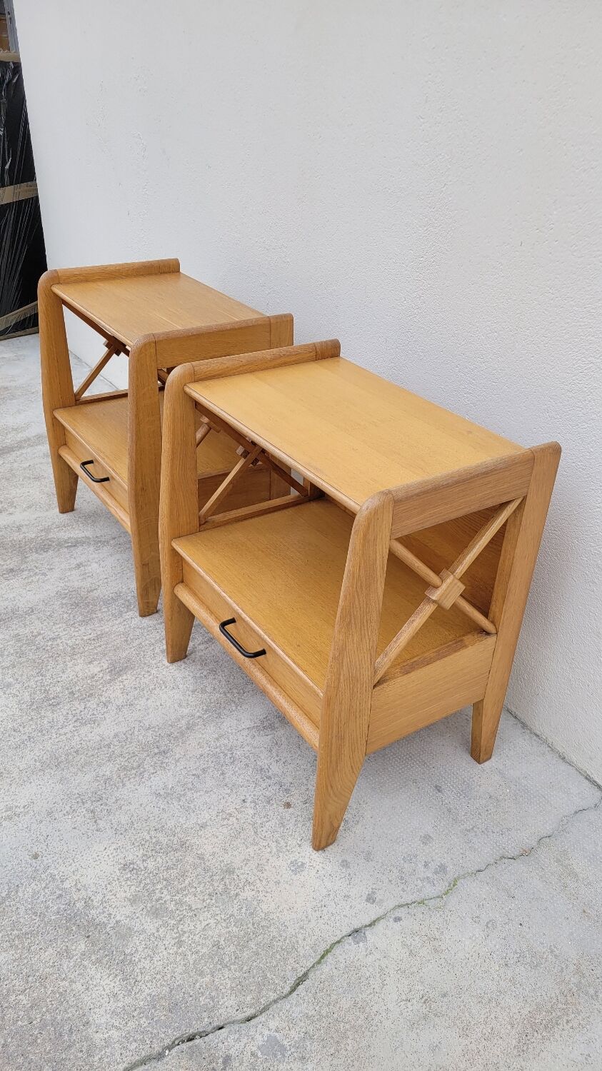 Paire de table de chevets Ateliers Saint sabin en chêne 1950