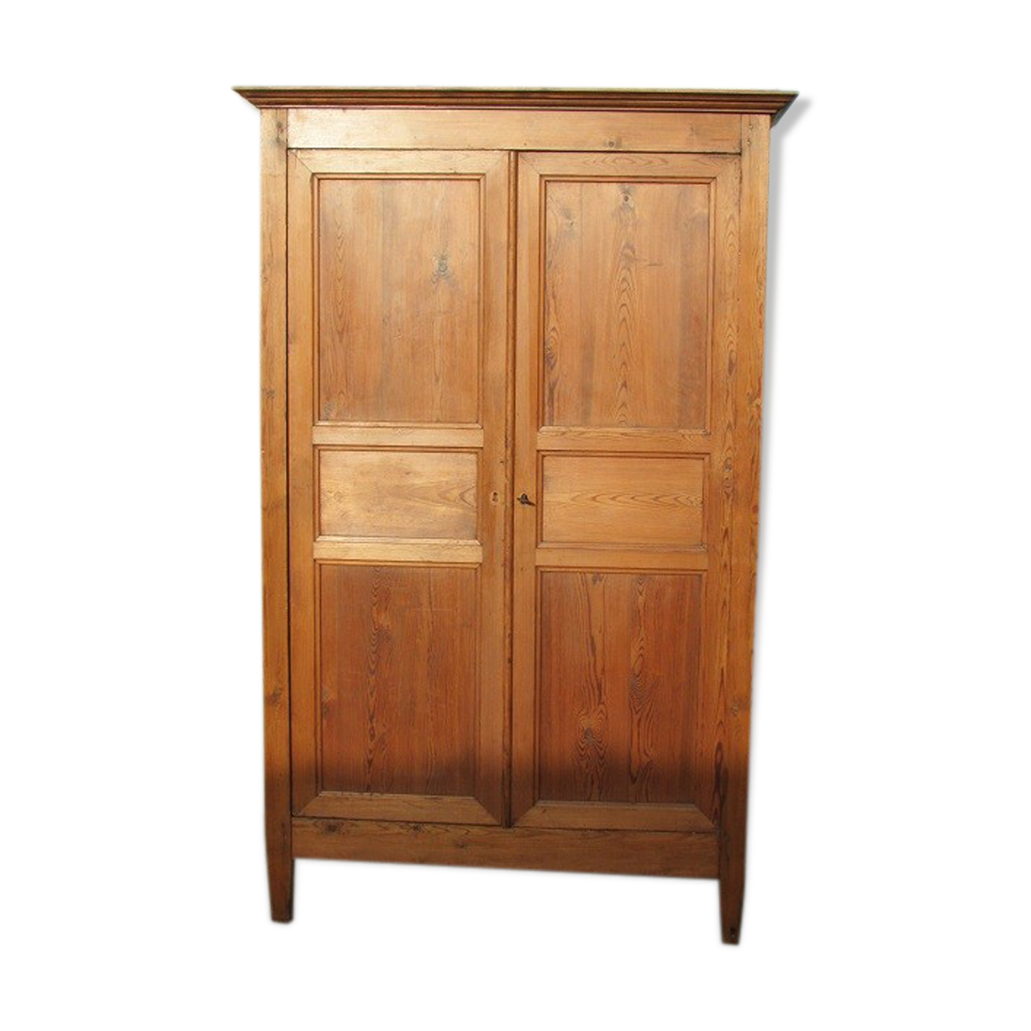 Wardrobe in pitchpin, 19th